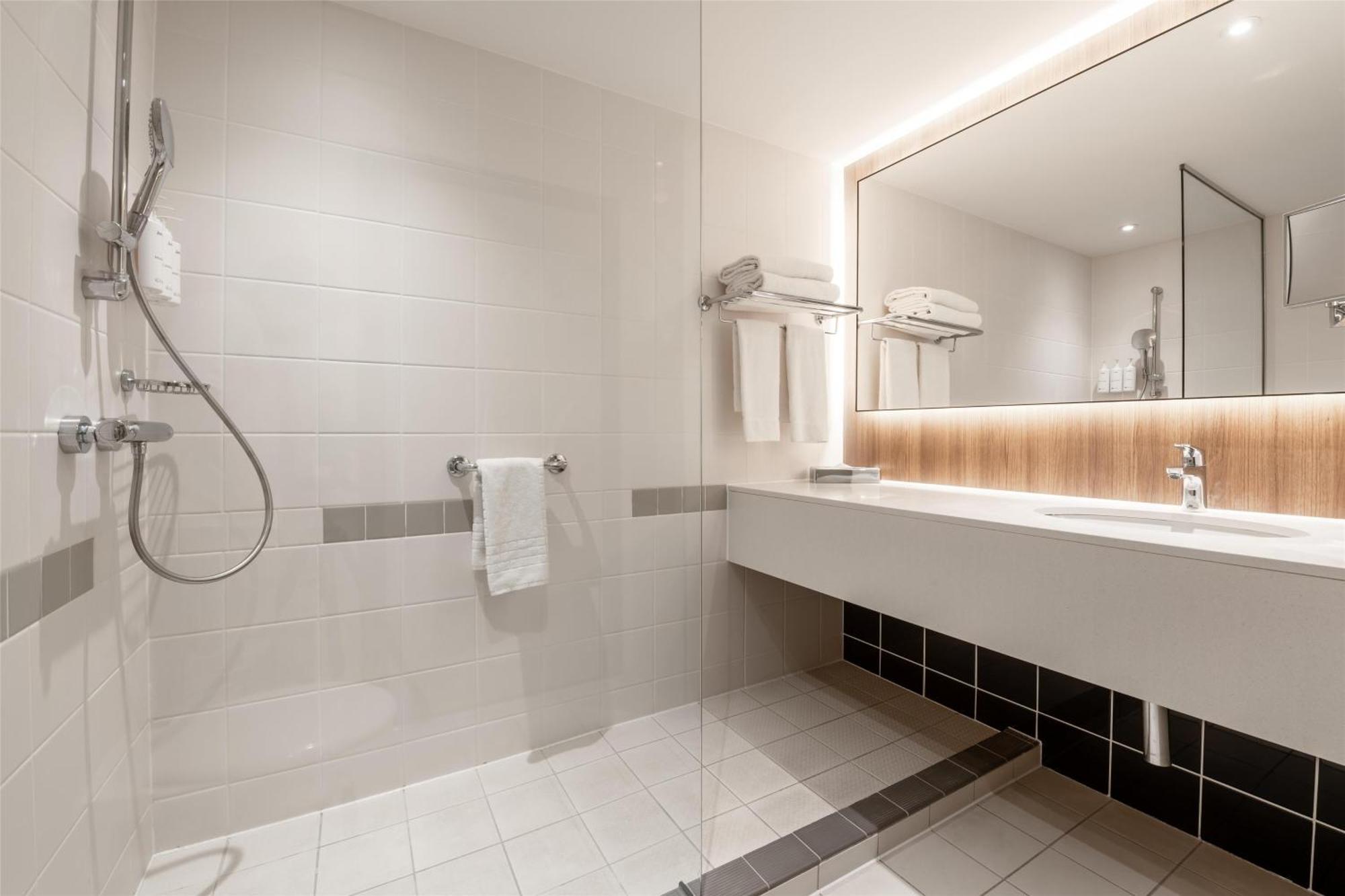 Net Zero Standard Room with City View